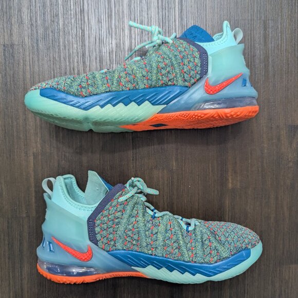 Nike | LeBron 18 "We Are Family" | Youth Size 6 - Picture 2 of 5